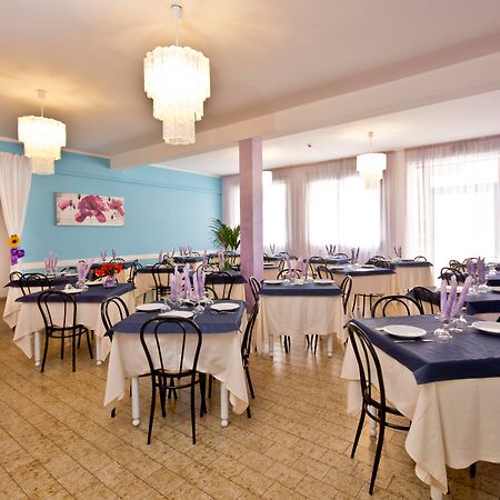 Hotel Milano Gatteo a Mare Dış mekan fotoğraf